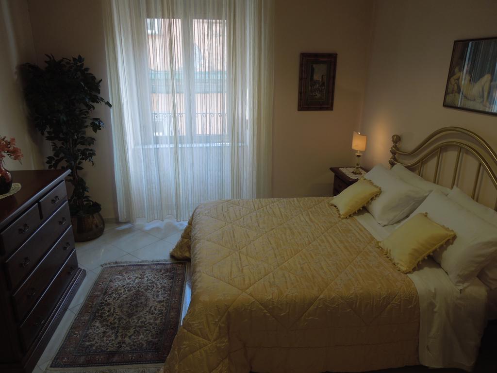 Regina Suite Napoli Eksteriør bilde
